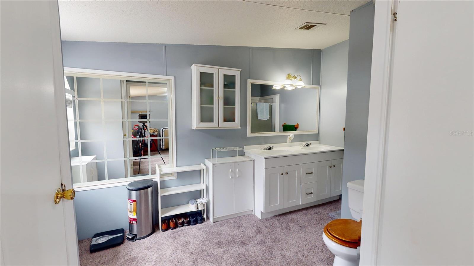 Image 26 of 36 For 2031 Porto Boulevard