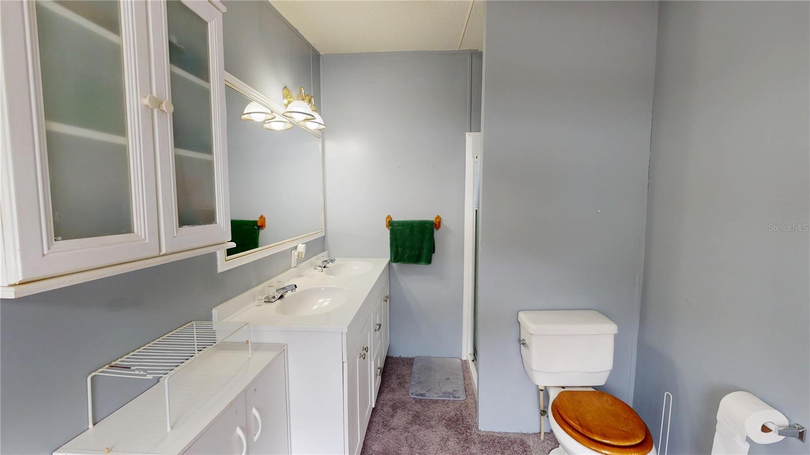 Image 27 of 36 For 2031 Porto Boulevard