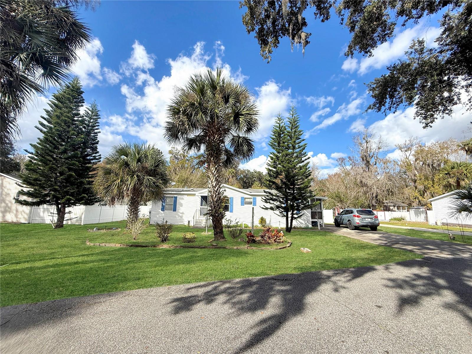 Image 31 of 36 For 2031 Porto Boulevard