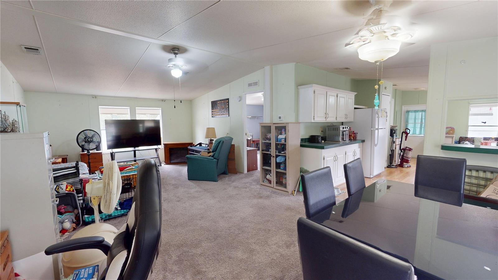 Image 8 of 36 For 2031 Porto Boulevard