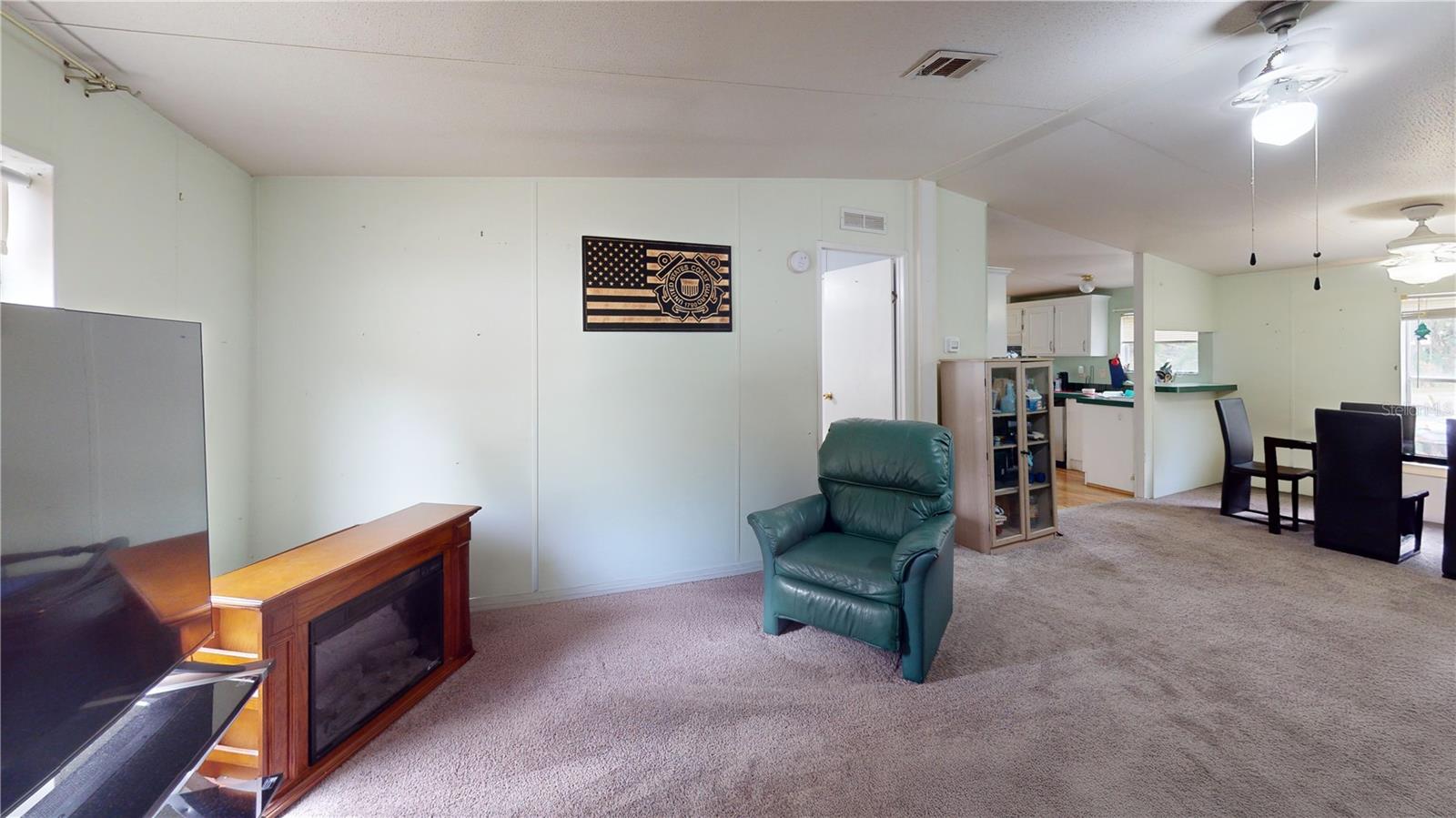 Image 9 of 36 For 2031 Porto Boulevard