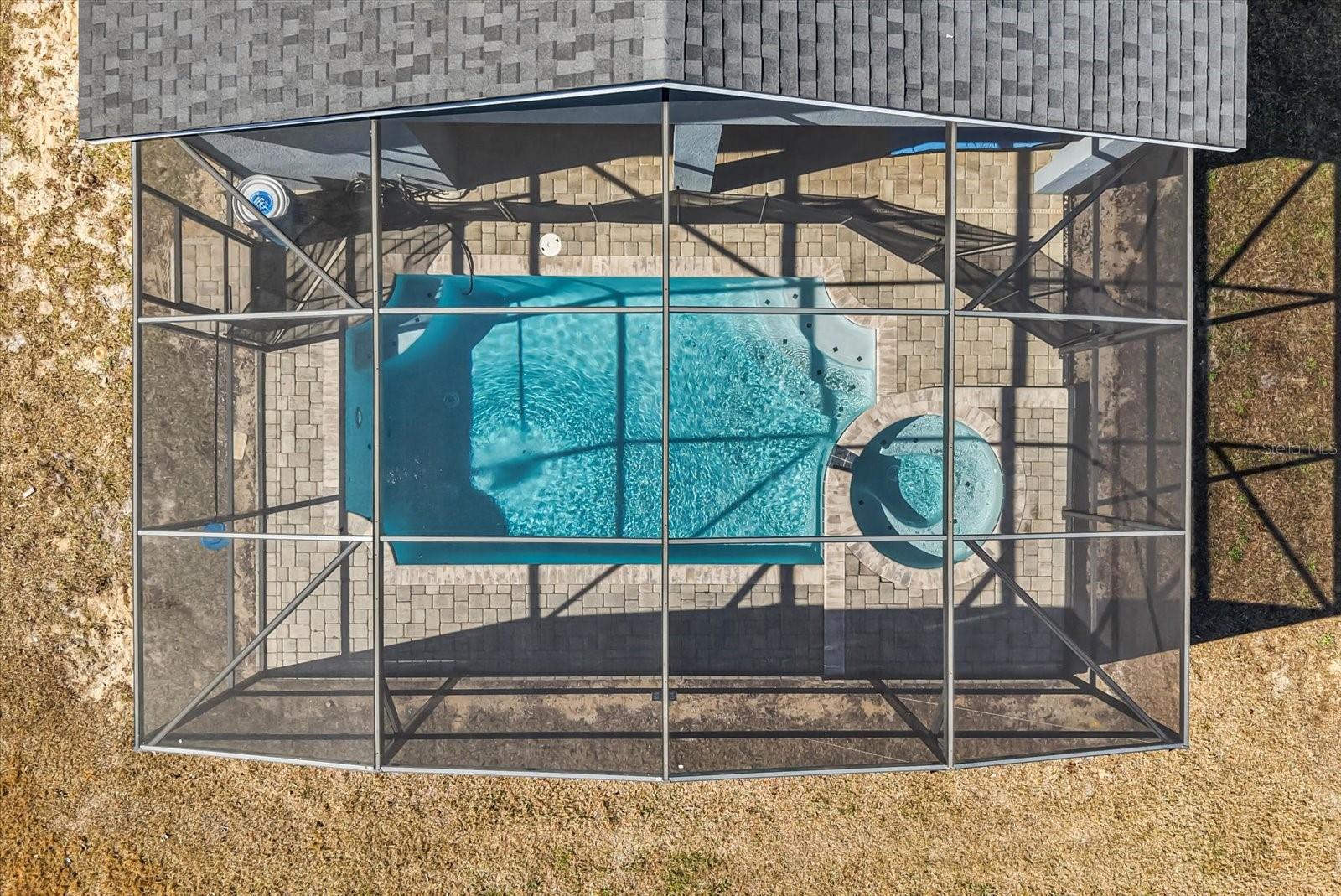 Listing photo id 26 for 2009 Tropical Palms Circle