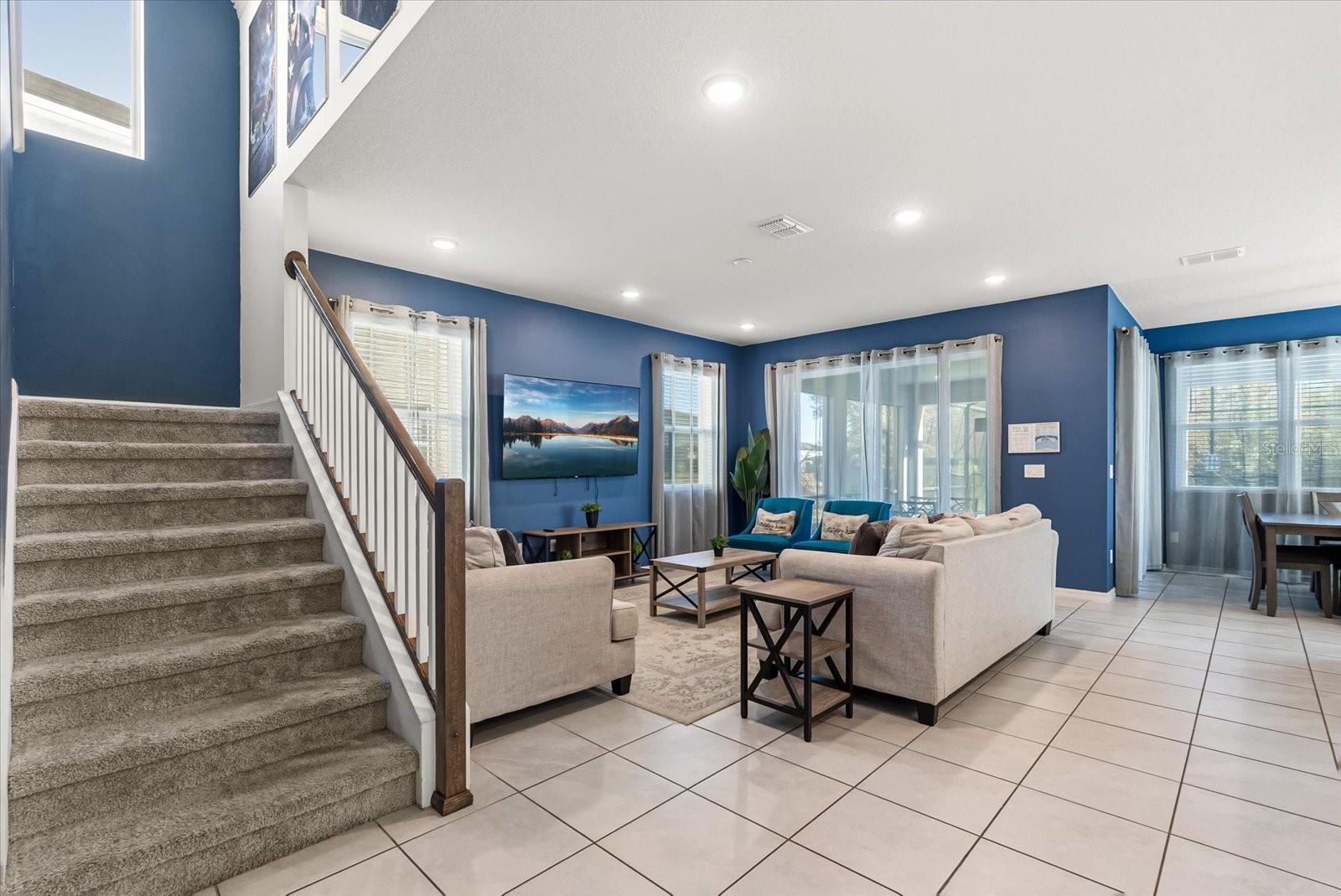 Listing photo id 6 for 2009 Tropical Palms Circle