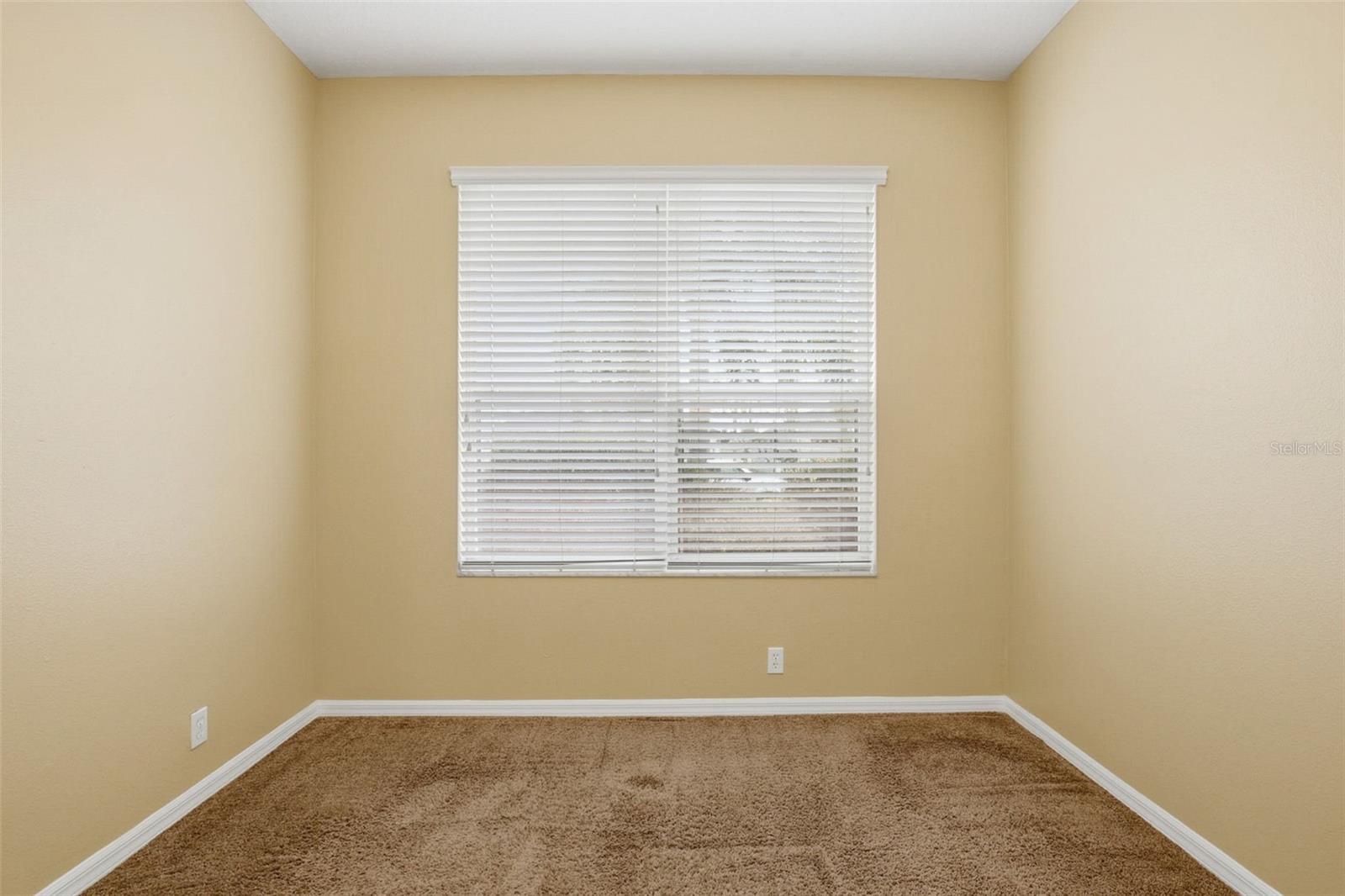 Image 20 of 41 For 14237 Beauly Circle