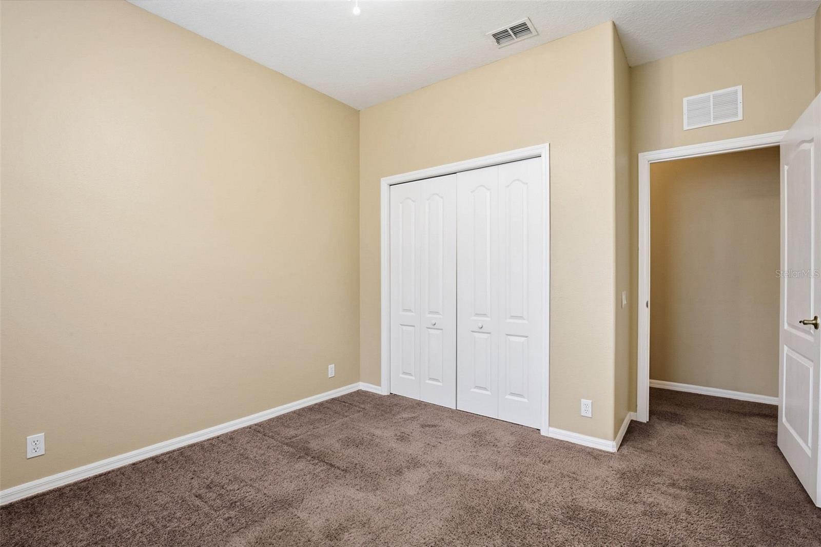 Image 30 of 41 For 14237 Beauly Circle