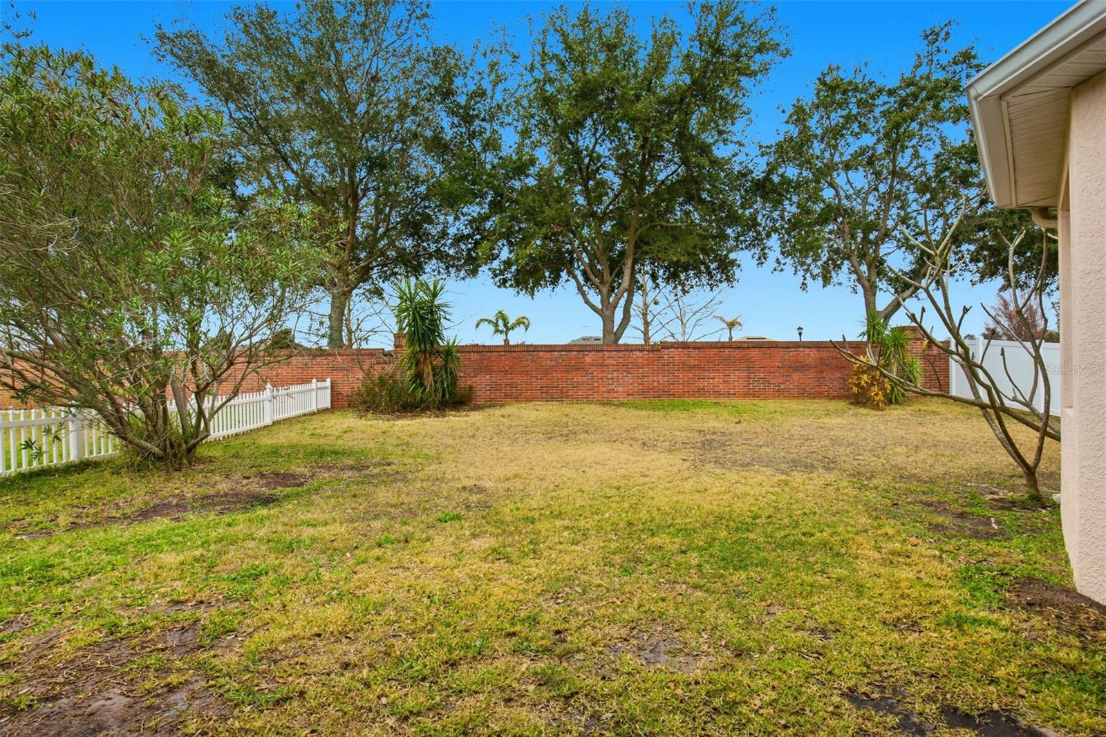 Image 38 of 41 For 14237 Beauly Circle