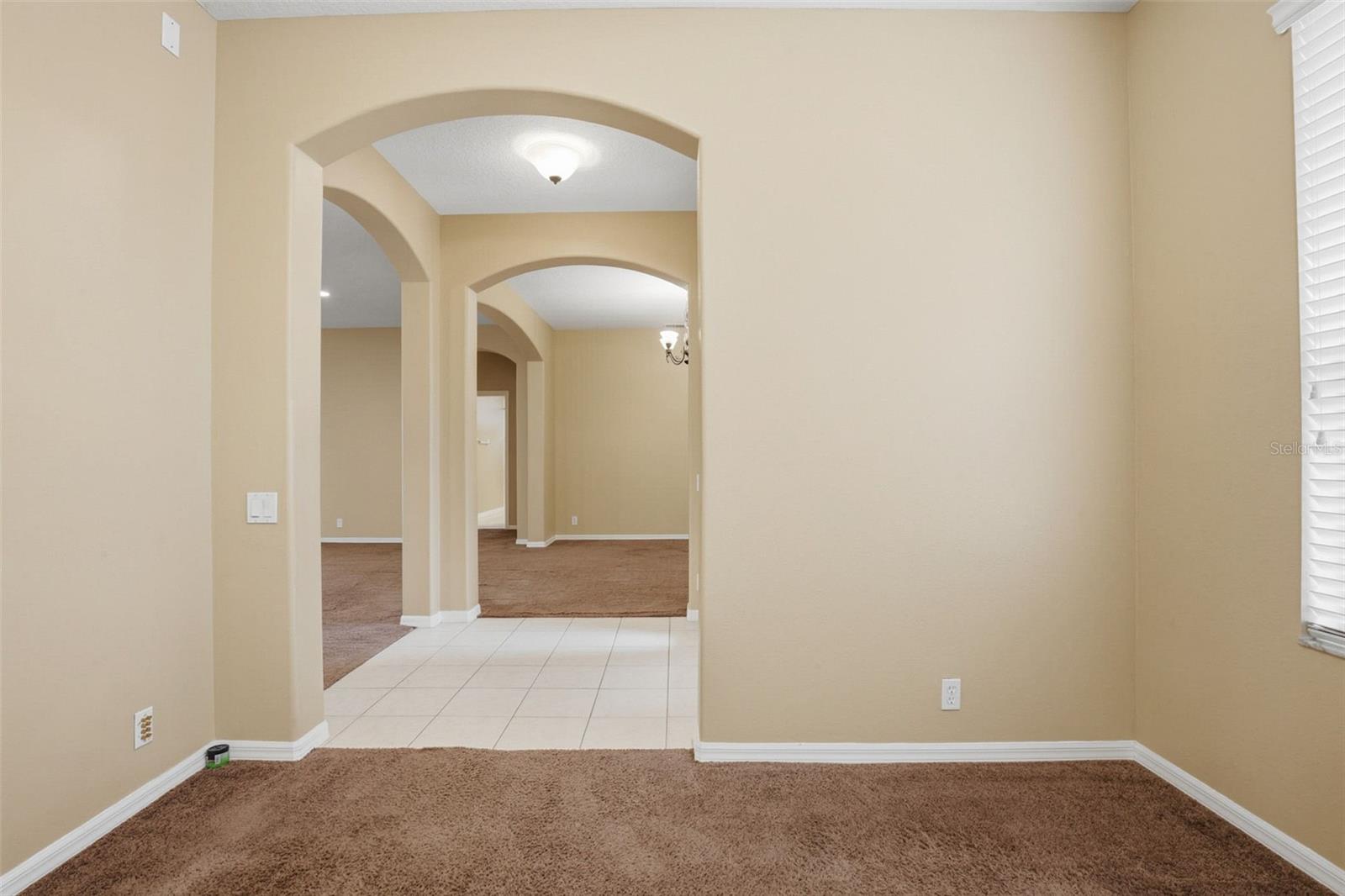 Image 5 of 41 For 14237 Beauly Circle