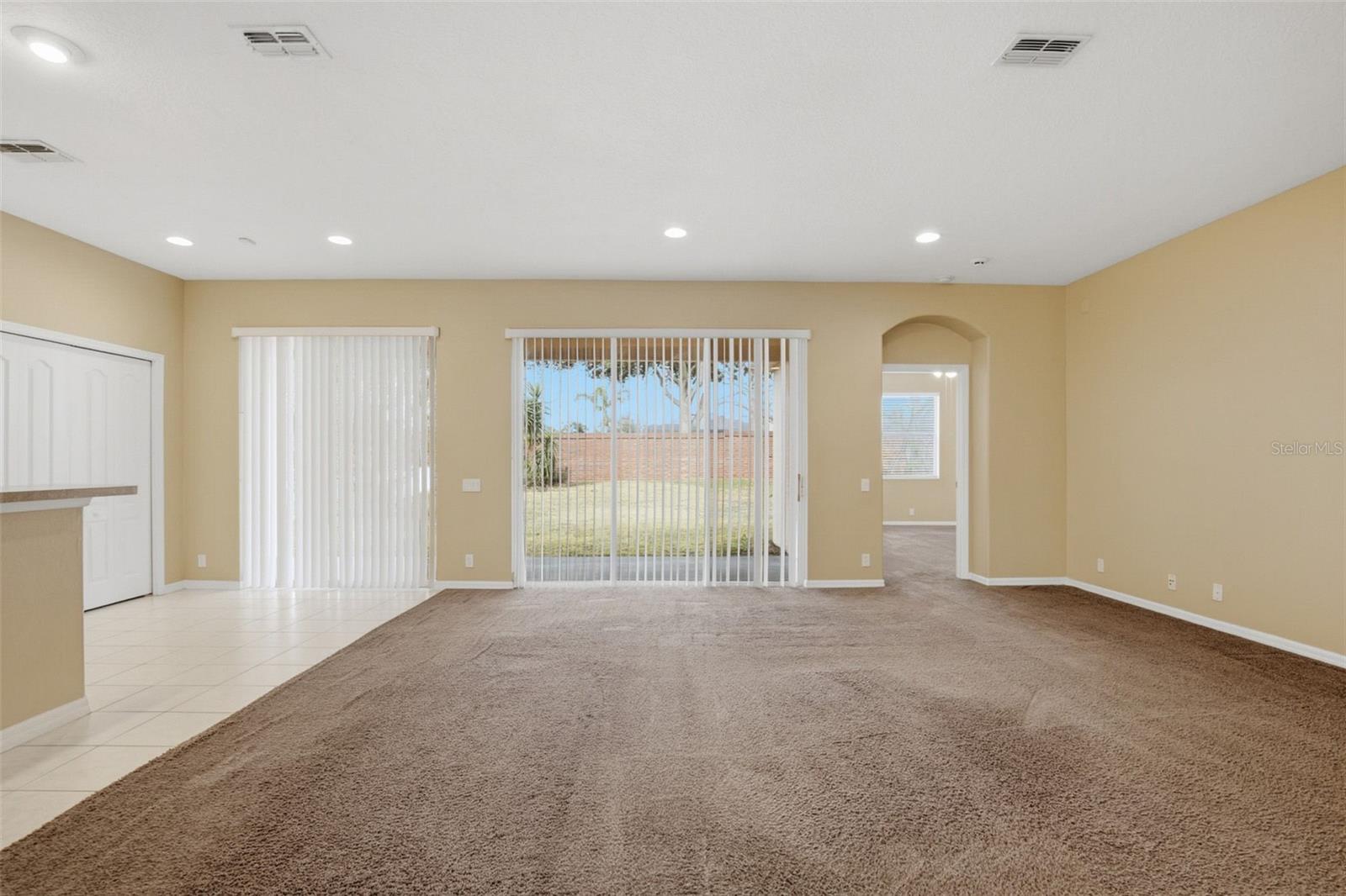 Image 7 of 41 For 14237 Beauly Circle