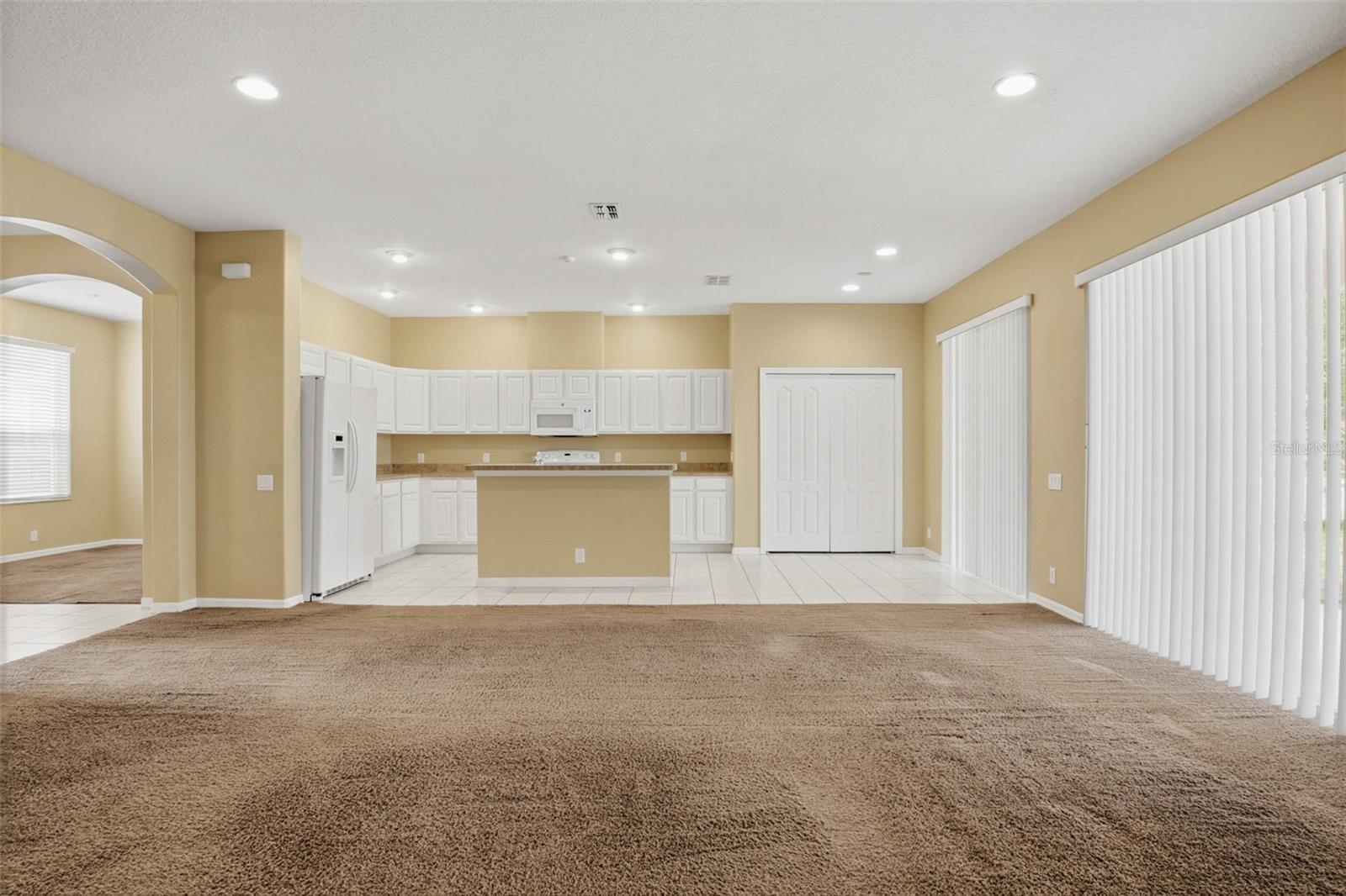 Image 9 of 41 For 14237 Beauly Circle