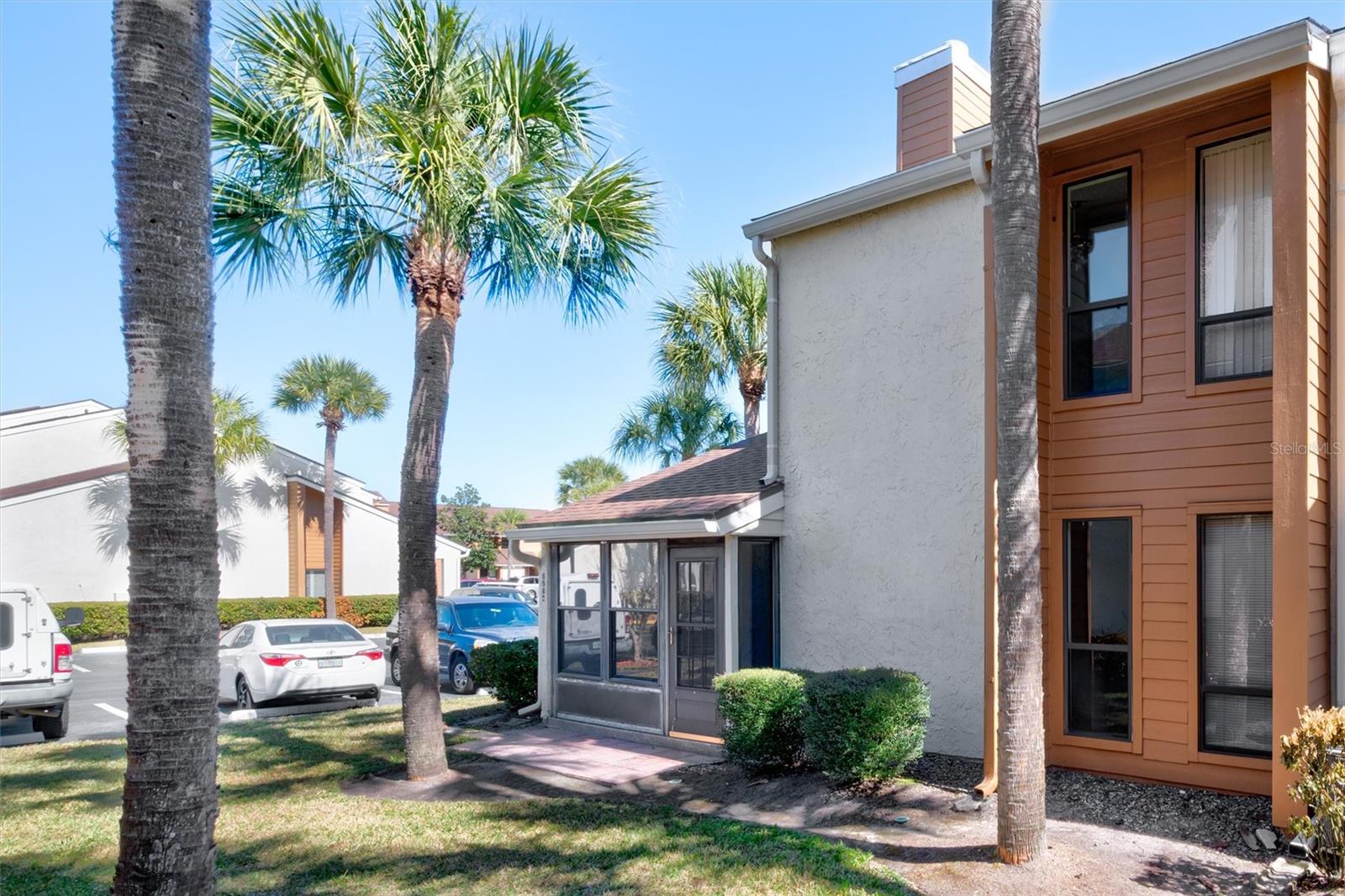 Image 37 of 51 For 3002 Clubview Drive