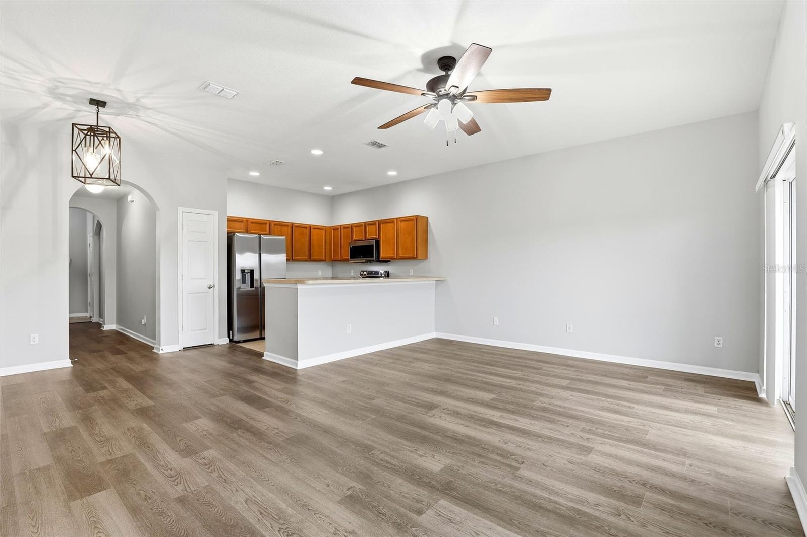 Image 13 of 35 For 12049 Great Commission Way