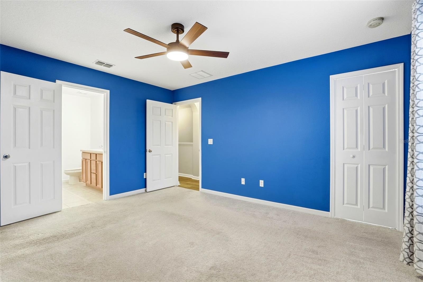 Image 19 of 35 For 12049 Great Commission Way