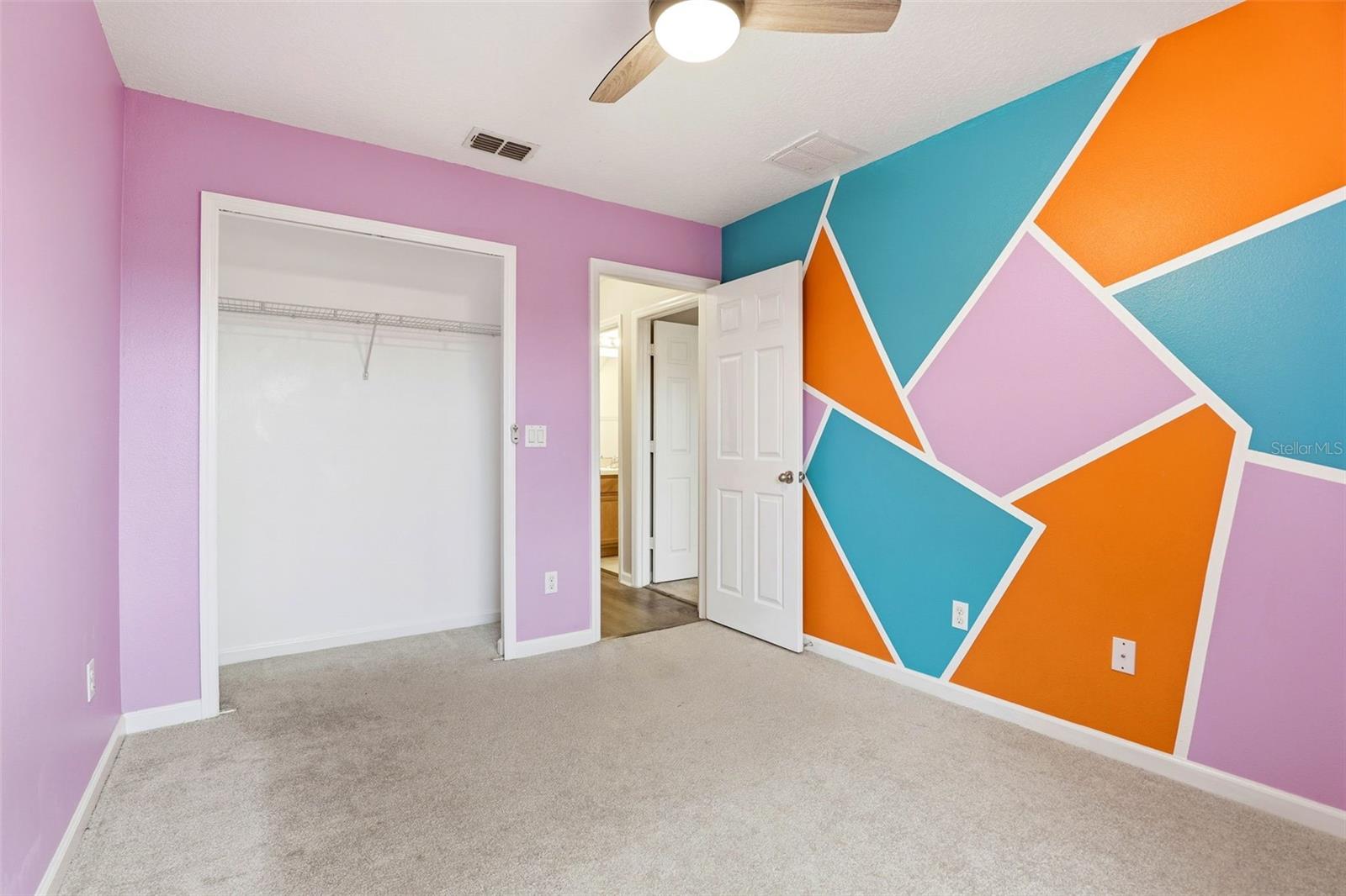 Image 24 of 35 For 12049 Great Commission Way