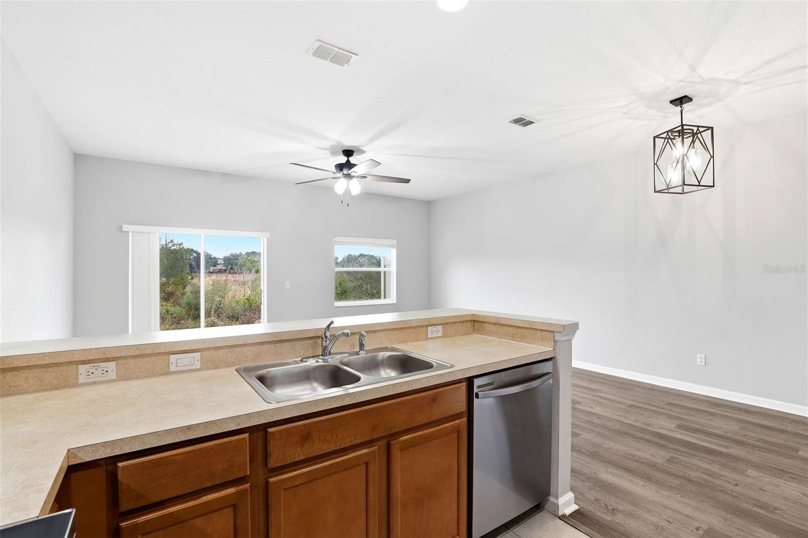 Image 9 of 35 For 12049 Great Commission Way