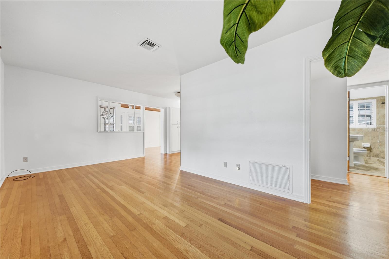 Image 10 of 25 For 2503 Jamie Circle