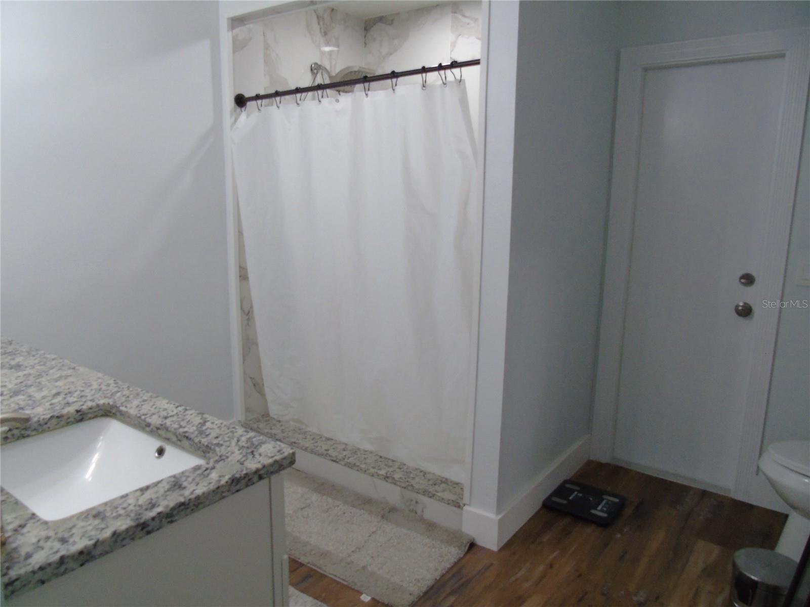 Image 20 of 56 For 2090 8th Avenue