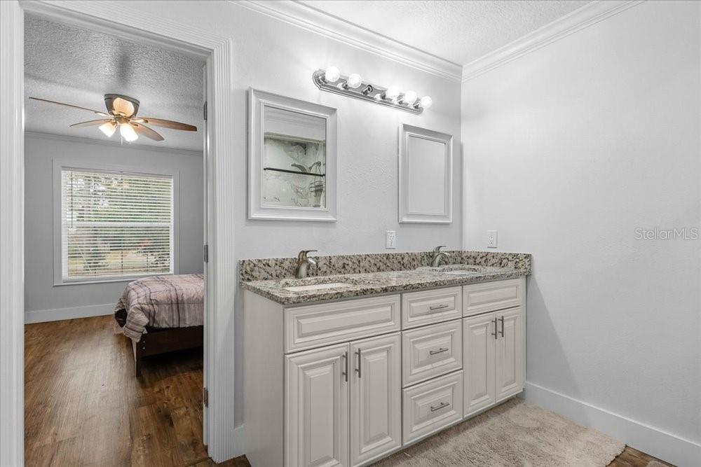 Image 25 of 56 For 2090 8th Avenue