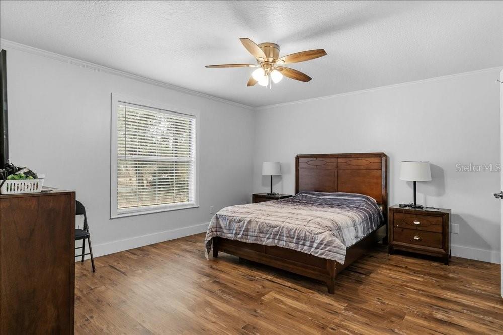 Image 26 of 56 For 2090 8th Avenue