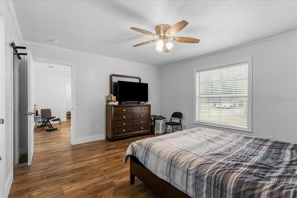 Image 28 of 56 For 2090 8th Avenue