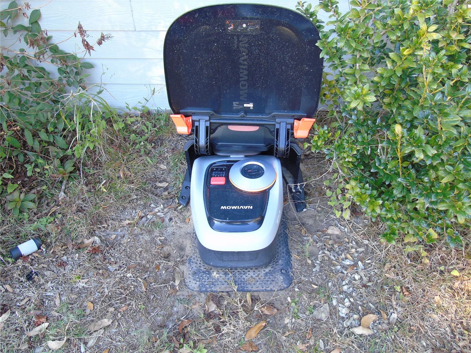 Image 45 of 56 For 2090 8th Avenue