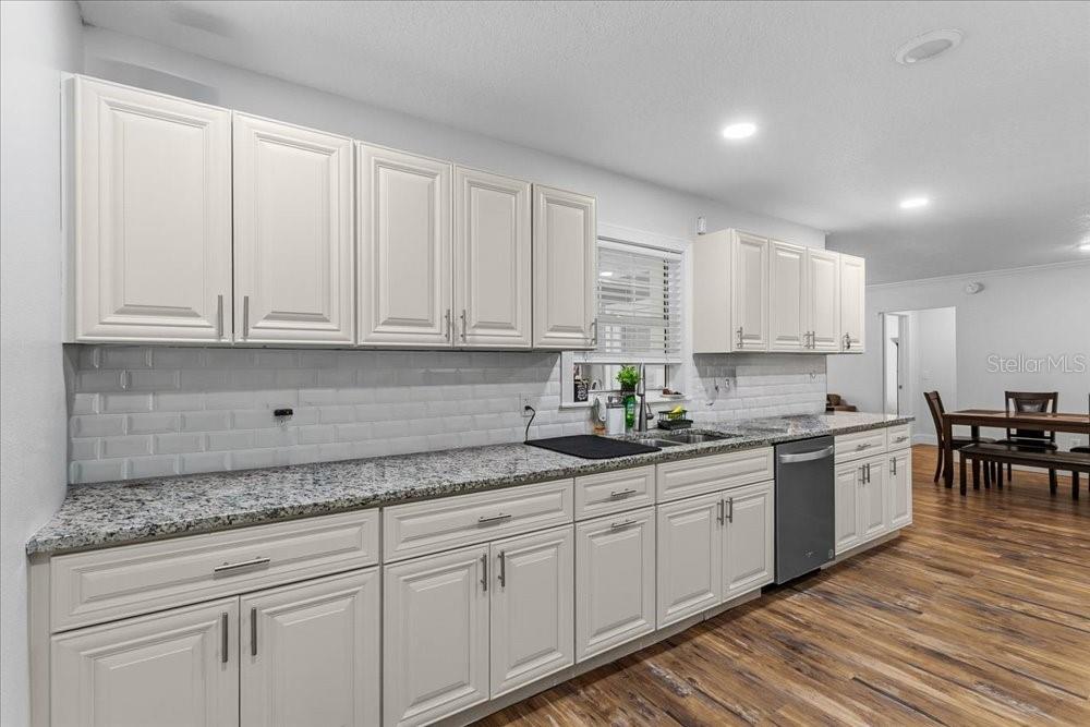 Image 9 of 56 For 2090 8th Avenue