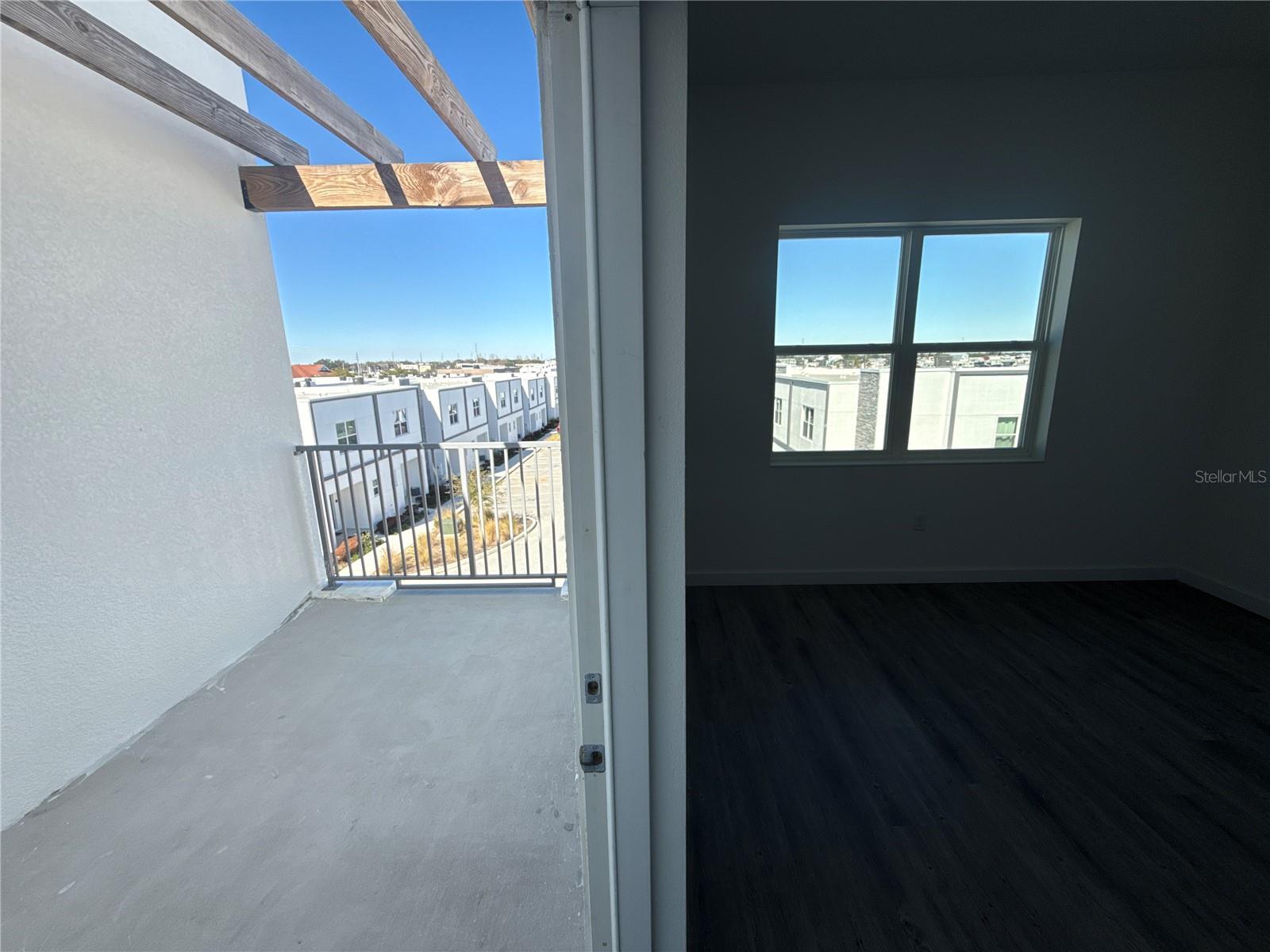 Image 17 of 33 For 420 Famagusta Drive