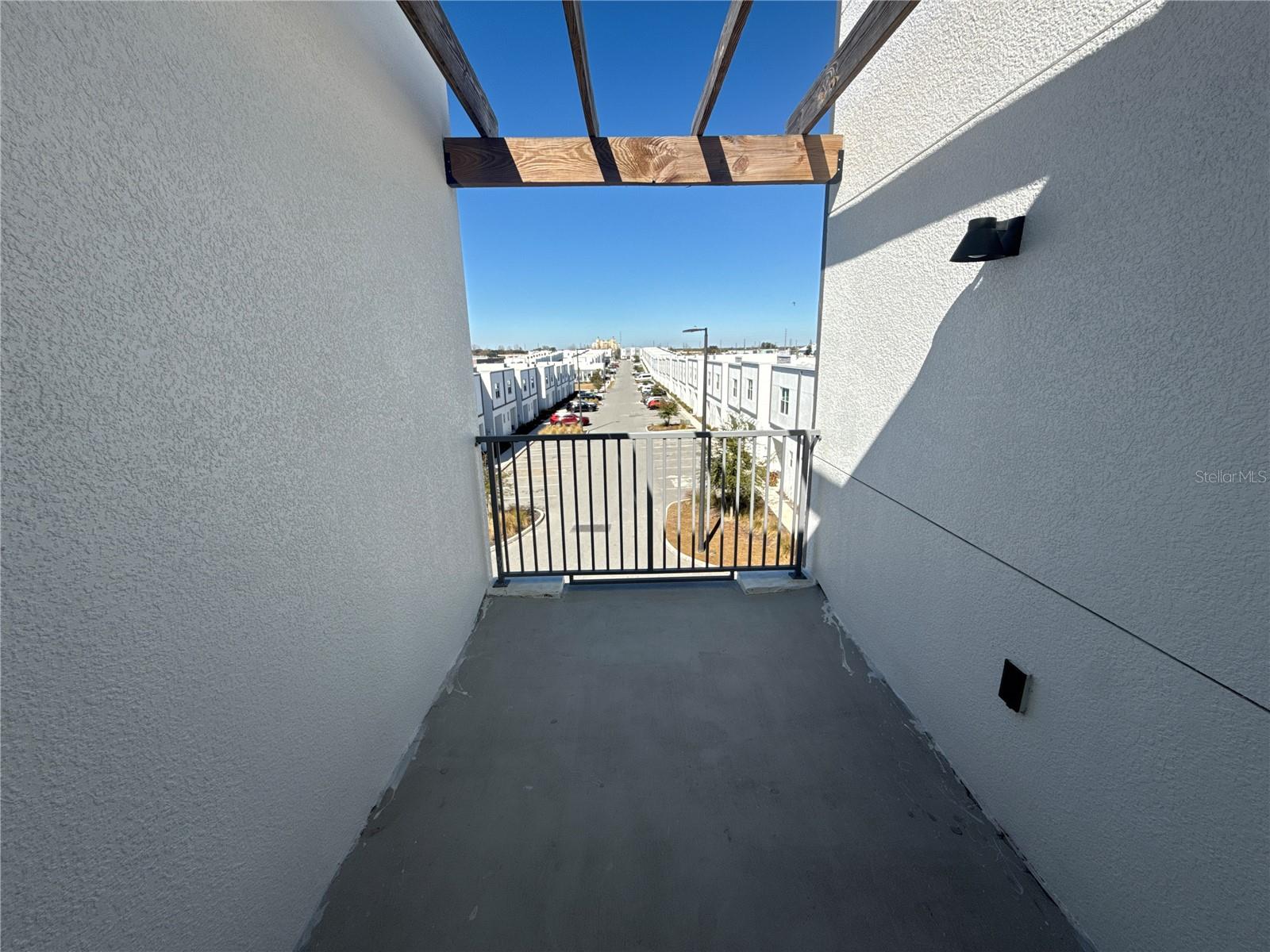 Image 18 of 33 For 420 Famagusta Drive