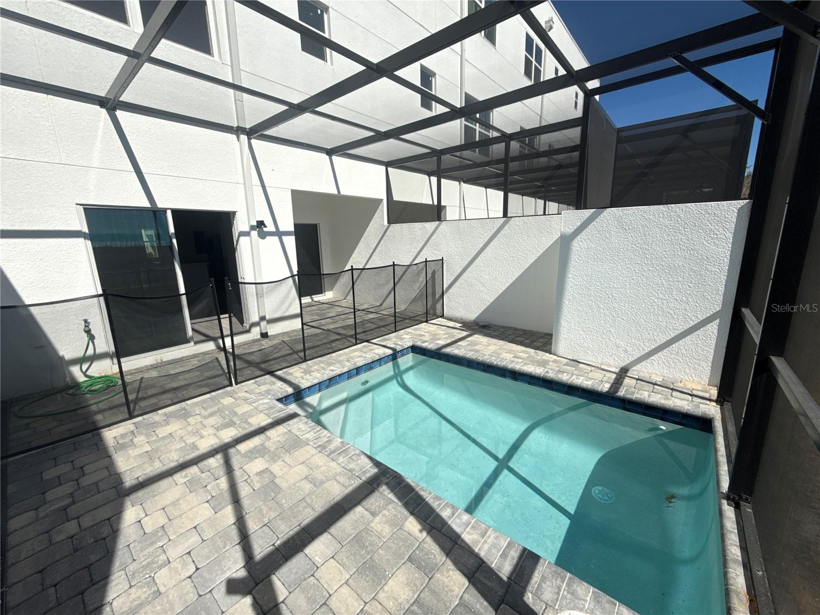 Image 25 of 33 For 420 Famagusta Drive