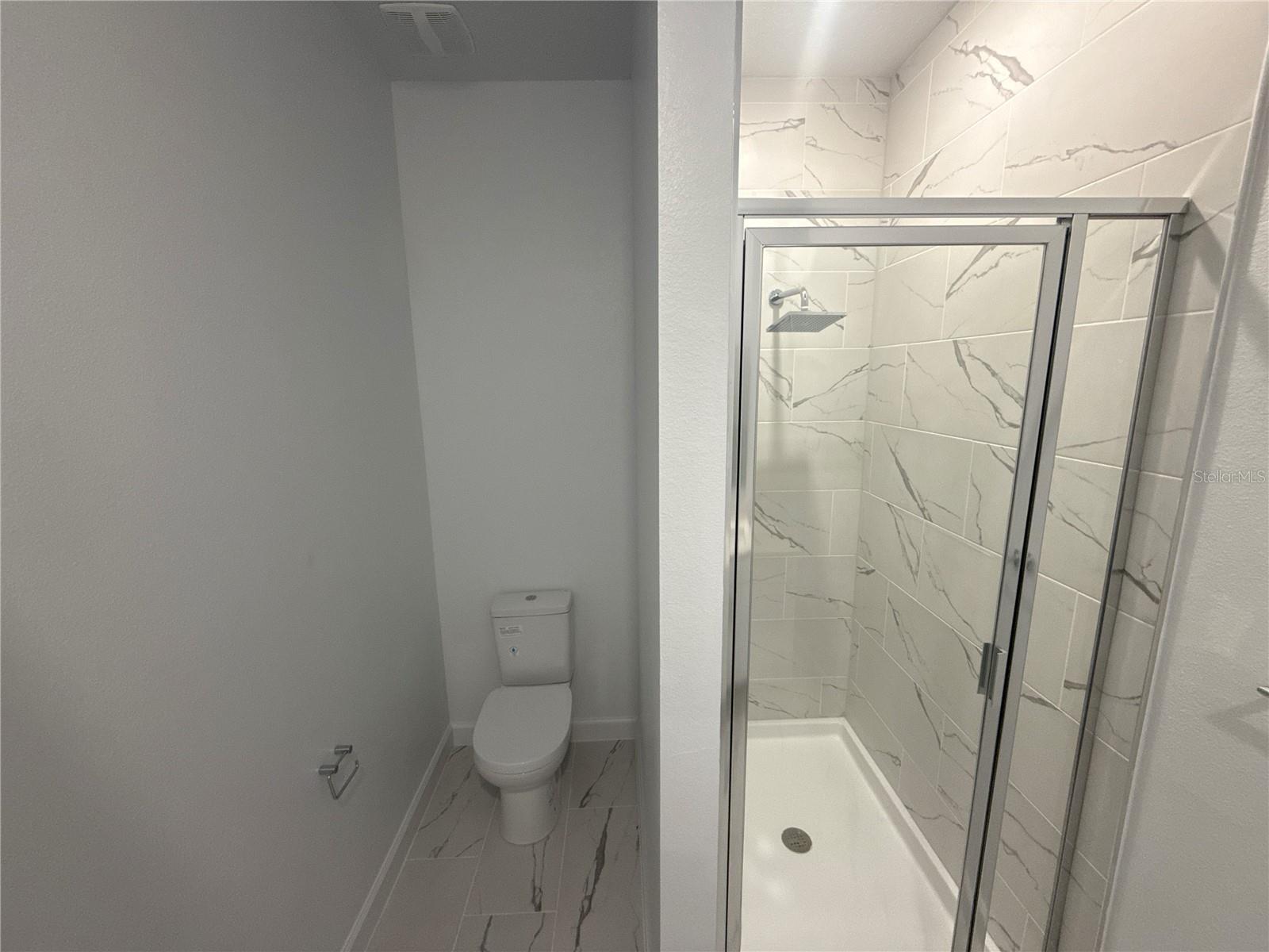 Image 18 of 25 For 399 Famagusta Drive