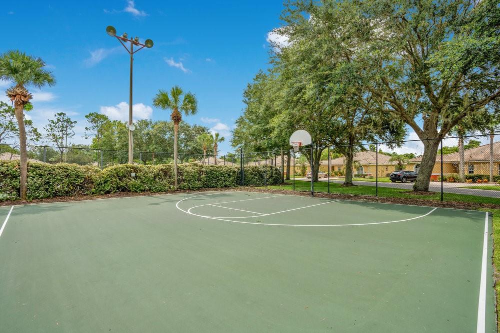 Image 26 of 33 For 305 Port Pleasant Drive A