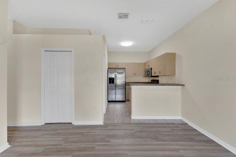 Image 9 of 33 For 305 Port Pleasant Drive A