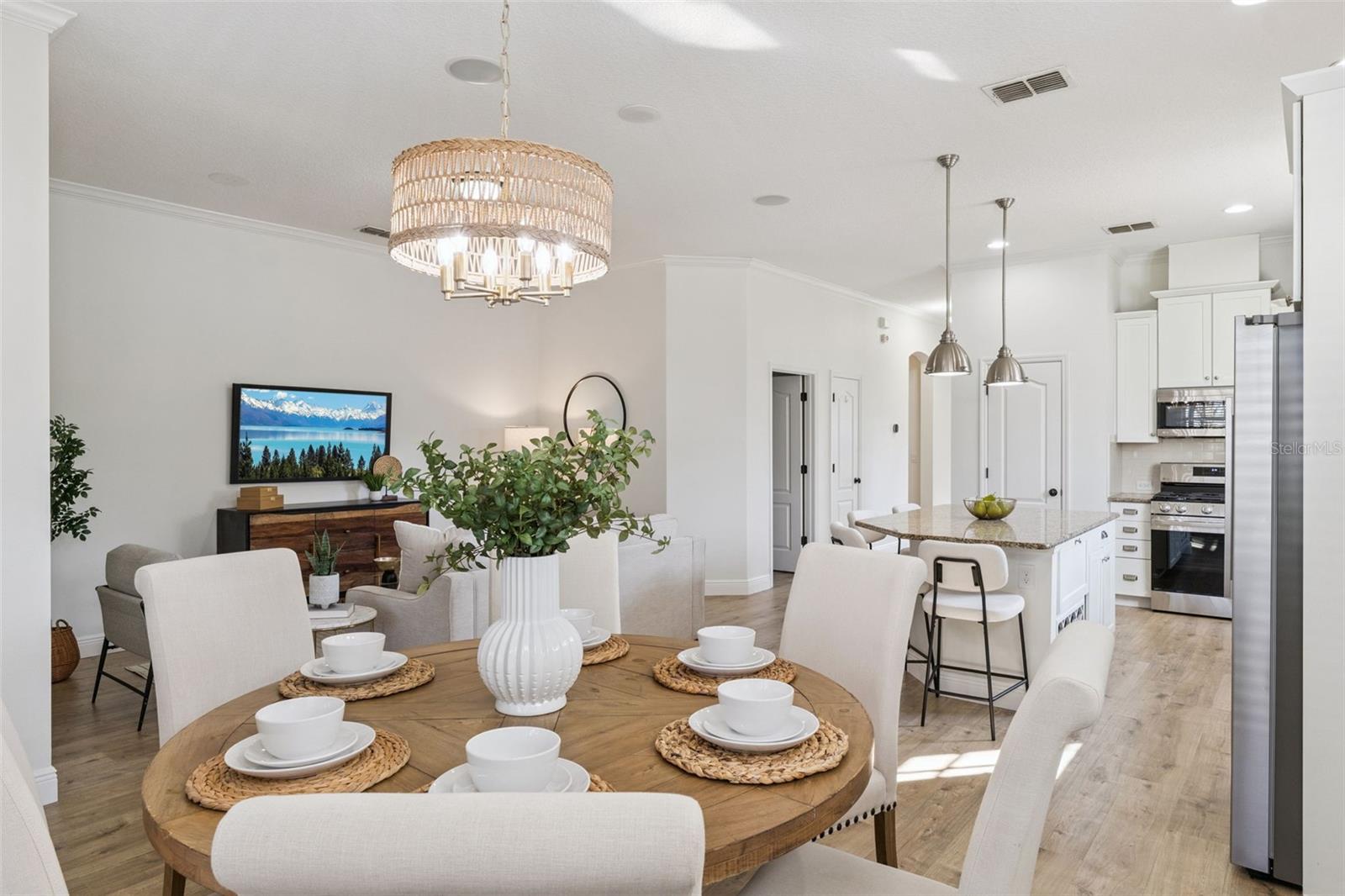 Image 19 of 49 For 8235 Sulston Street