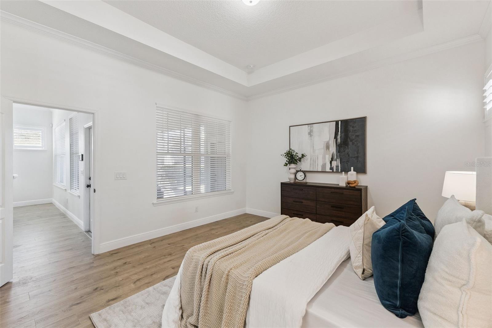 Image 27 of 49 For 8235 Sulston Street