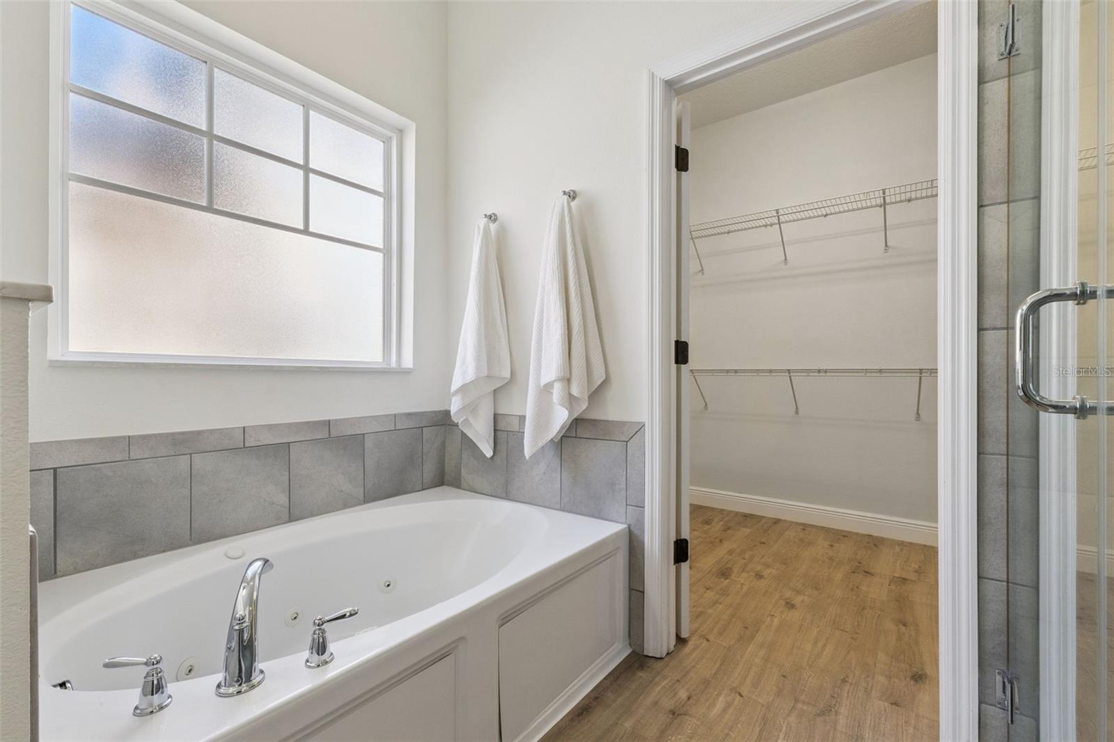 Image 30 of 49 For 8235 Sulston Street