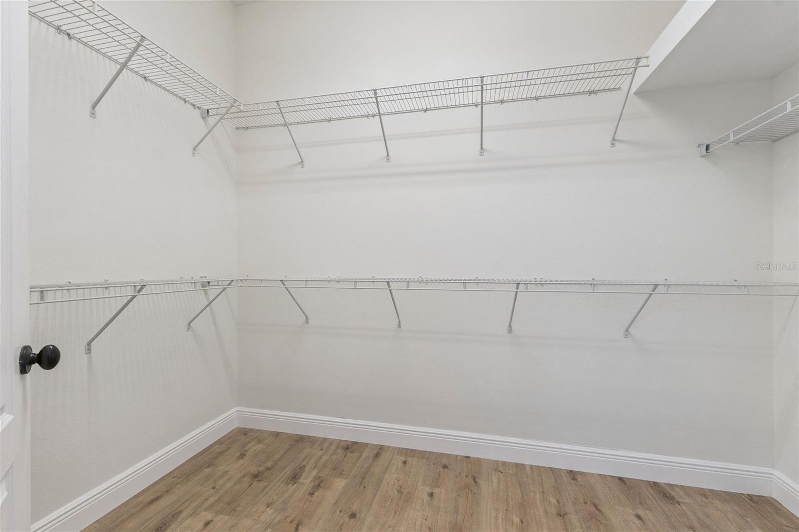 Image 31 of 49 For 8235 Sulston Street