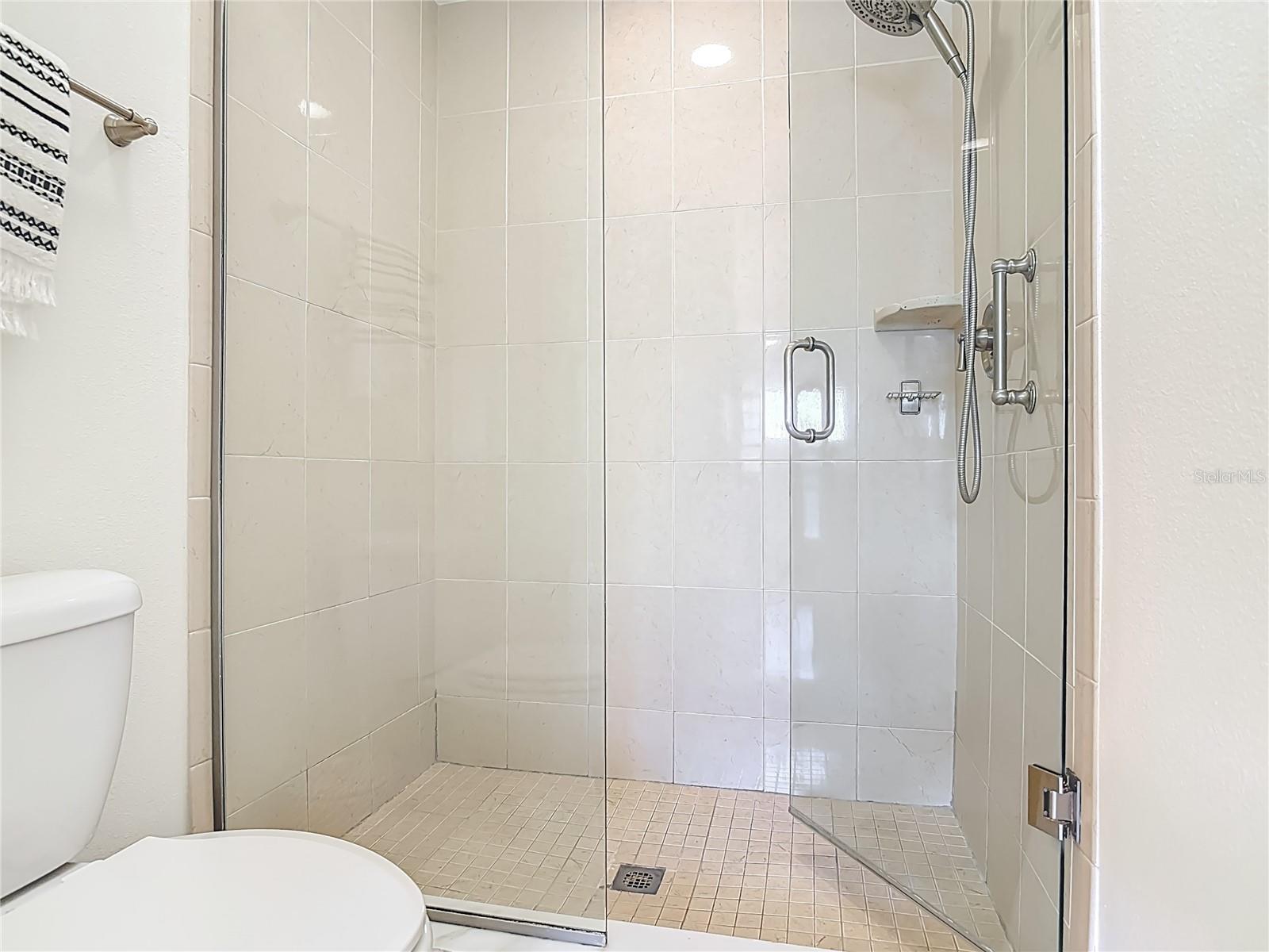 Image 28 of 34 For 101 Tammie Sue Lane