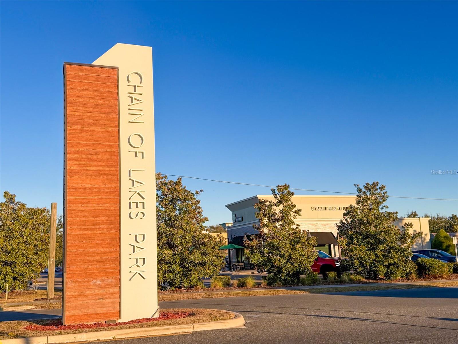 Image 29 of 31 For 2085 Isle Royale Court Se 284