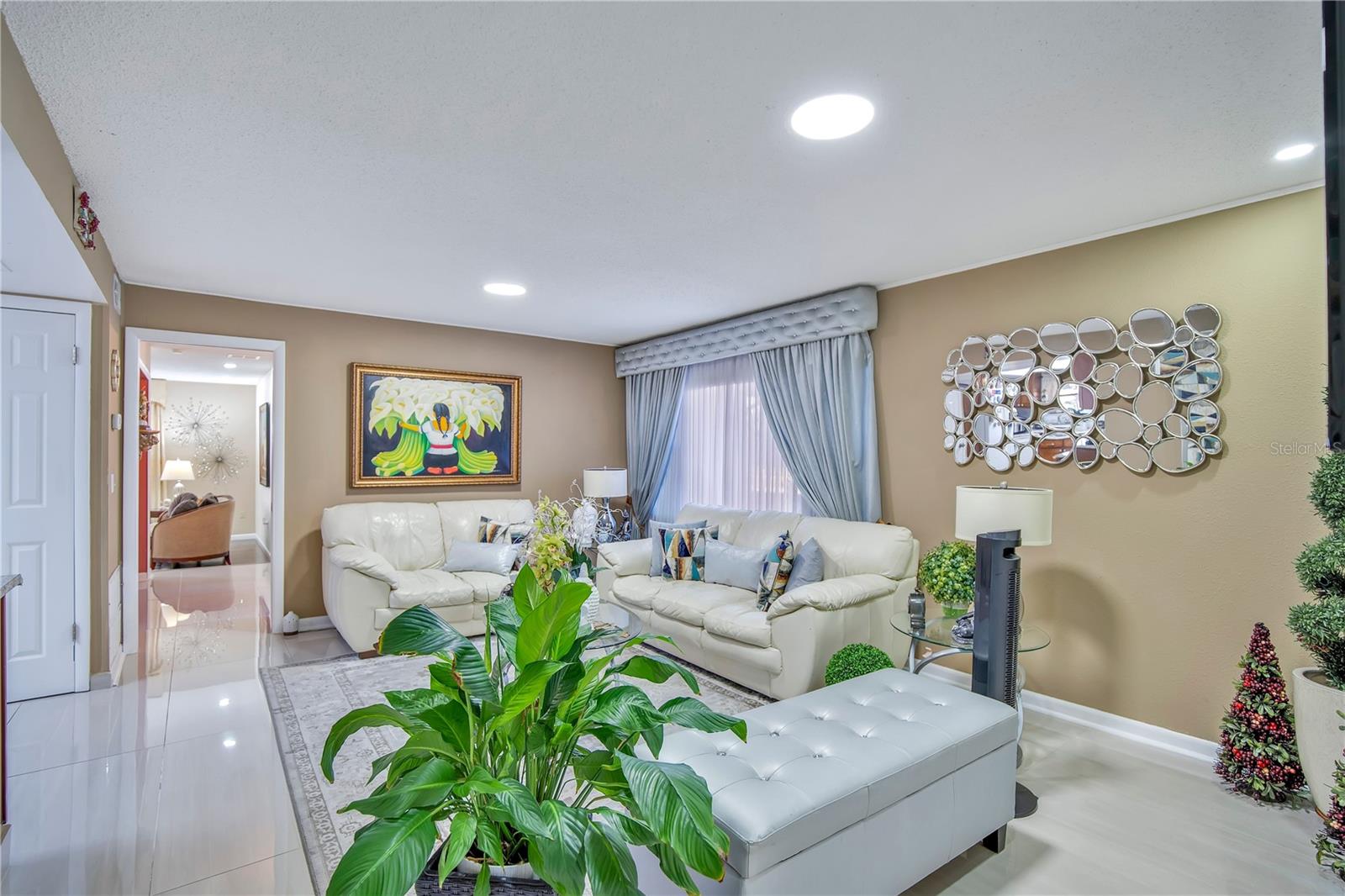 Image 6 of 34 For 6601 Carden Drive