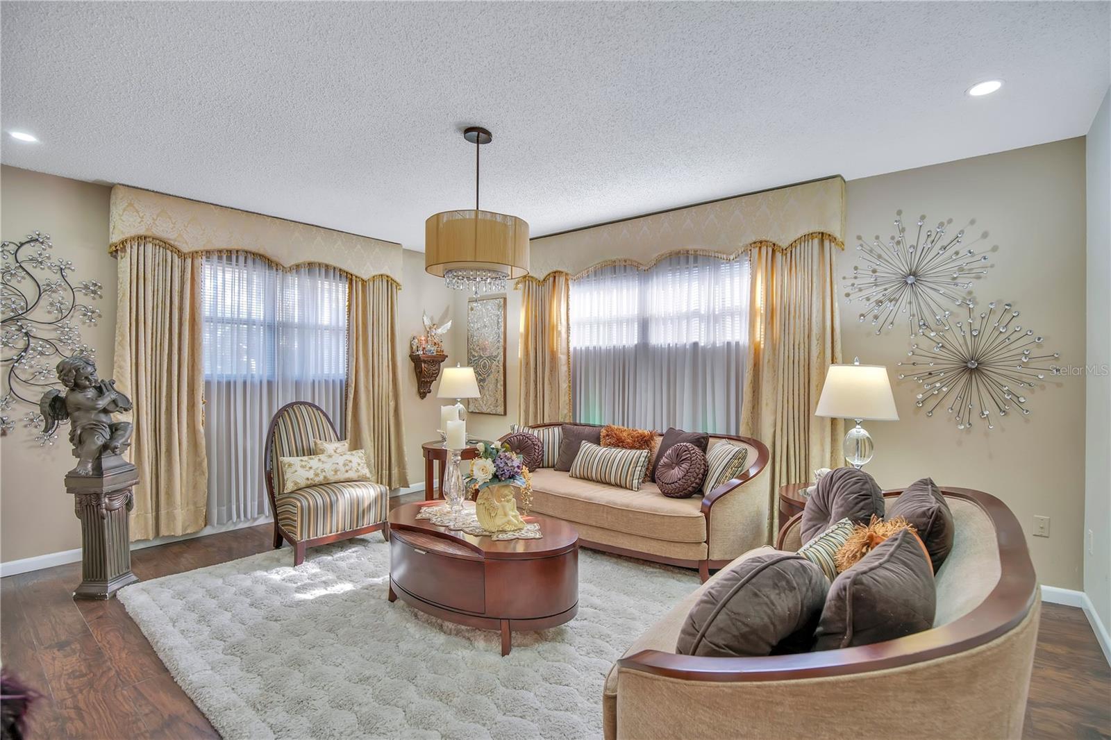 Image 8 of 34 For 6601 Carden Drive