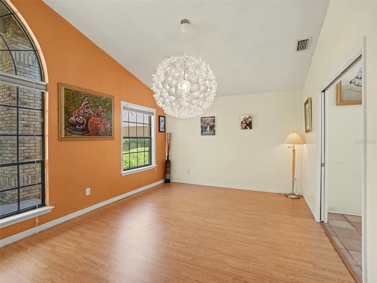 Image 6 of 33 For 8634 Whispering Willow Court