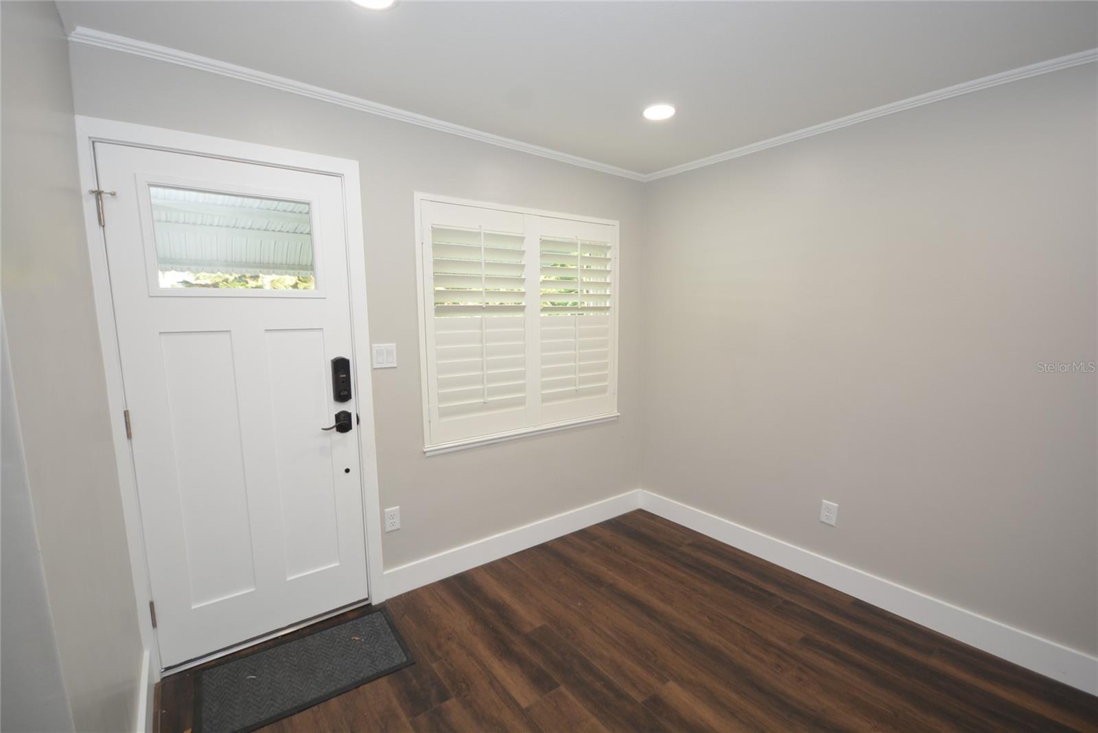 Image 10 of 56 For 3006 Vine Street