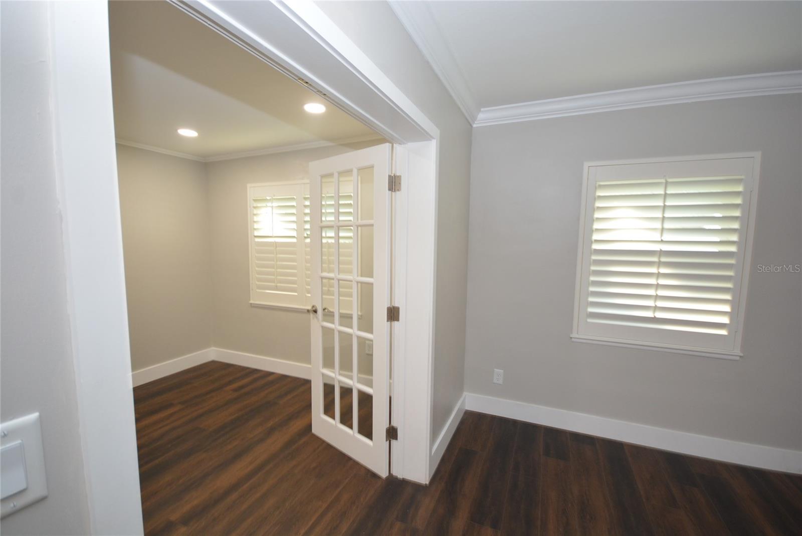 Image 15 of 56 For 3006 Vine Street