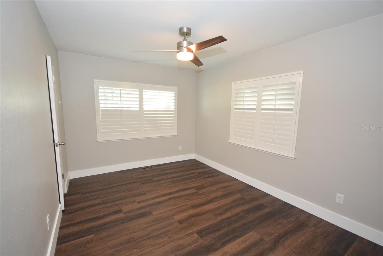 Image 38 of 56 For 3006 Vine Street