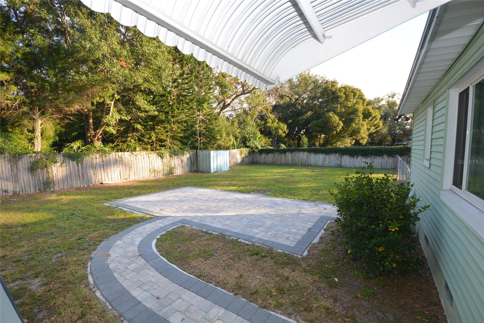 Image 42 of 56 For 3006 Vine Street