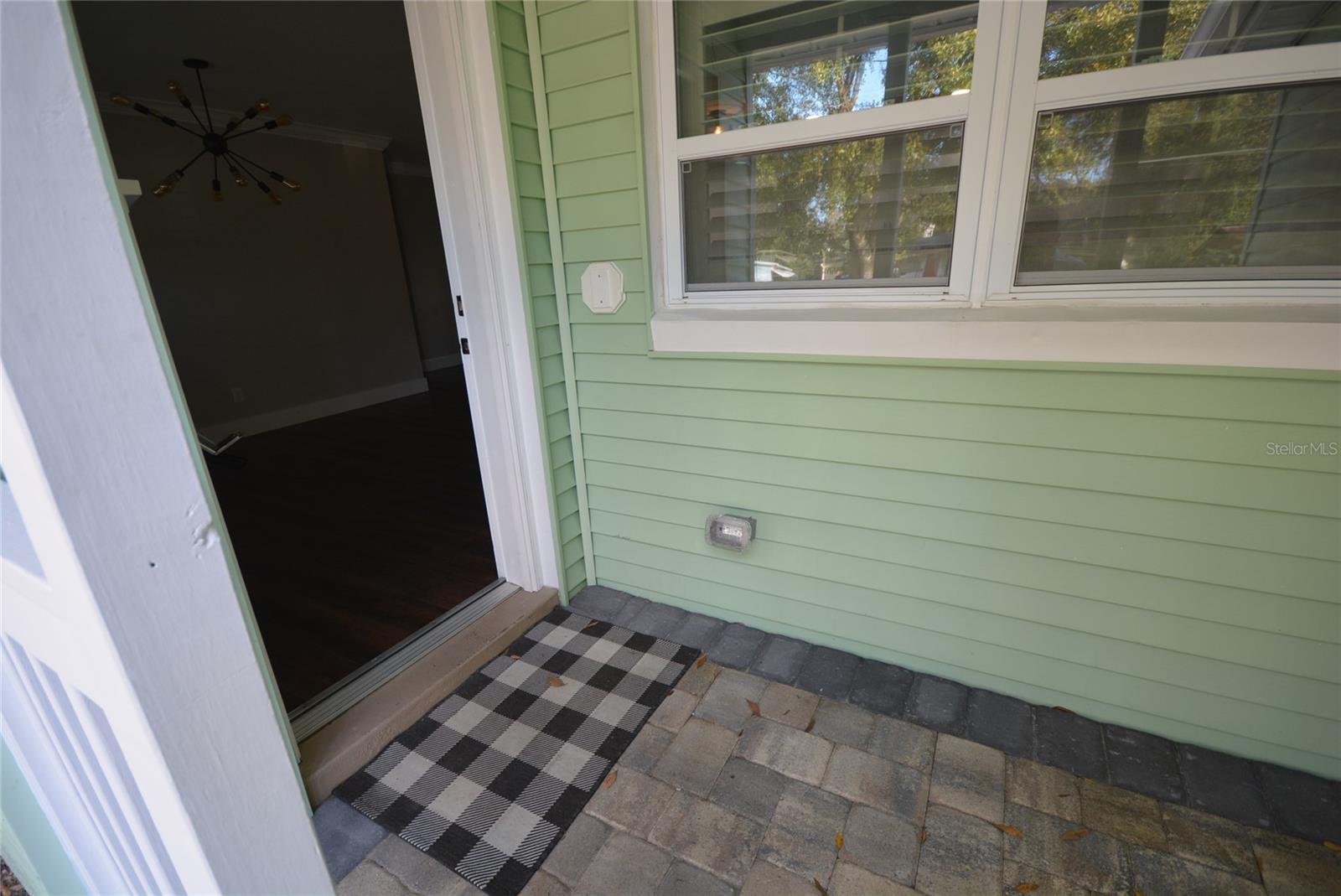 Image 52 of 56 For 3006 Vine Street