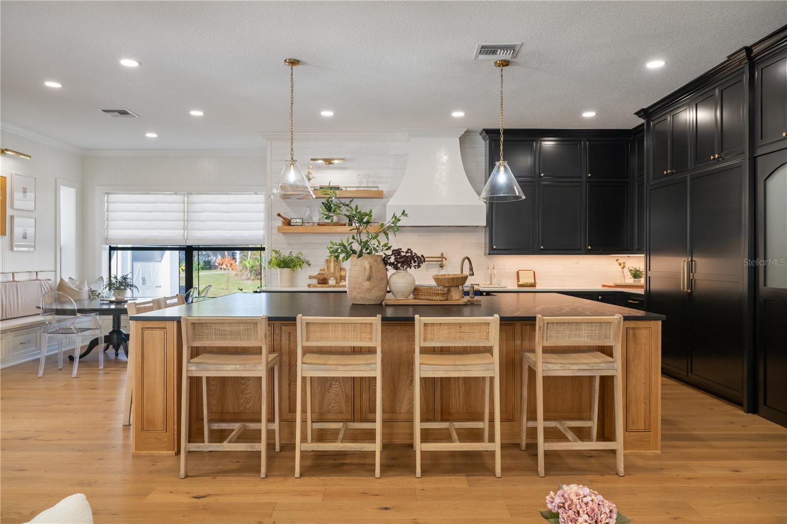 Image 10 of 54 For 5351 Carson Street