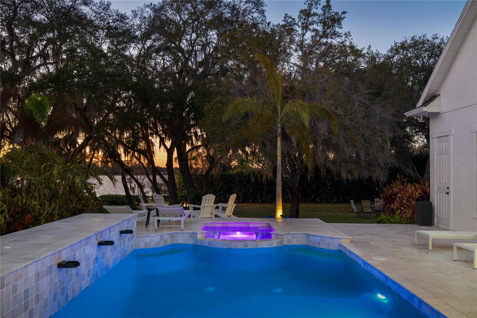 Image 42 of 54 For 5351 Carson Street