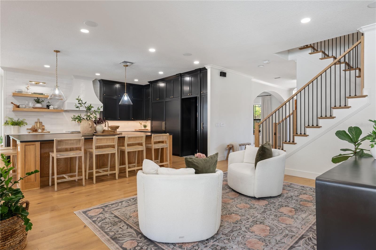 Image 9 of 54 For 5351 Carson Street