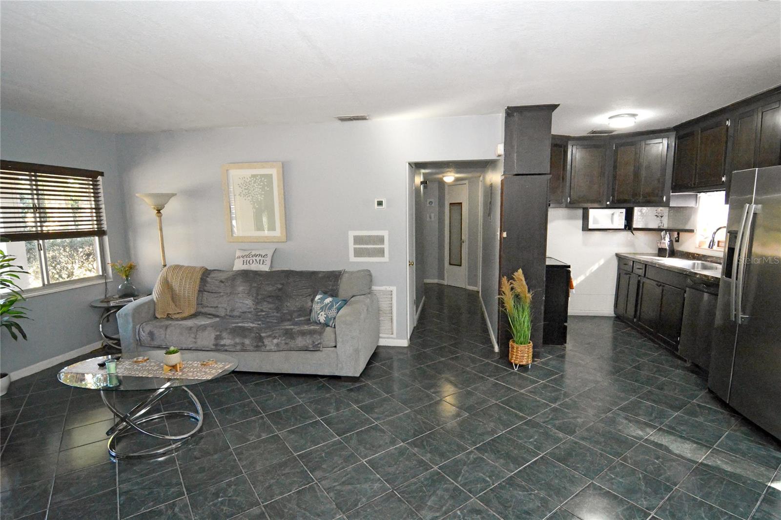 Image 12 of 35 For 2606 Crystal Lake Avenue