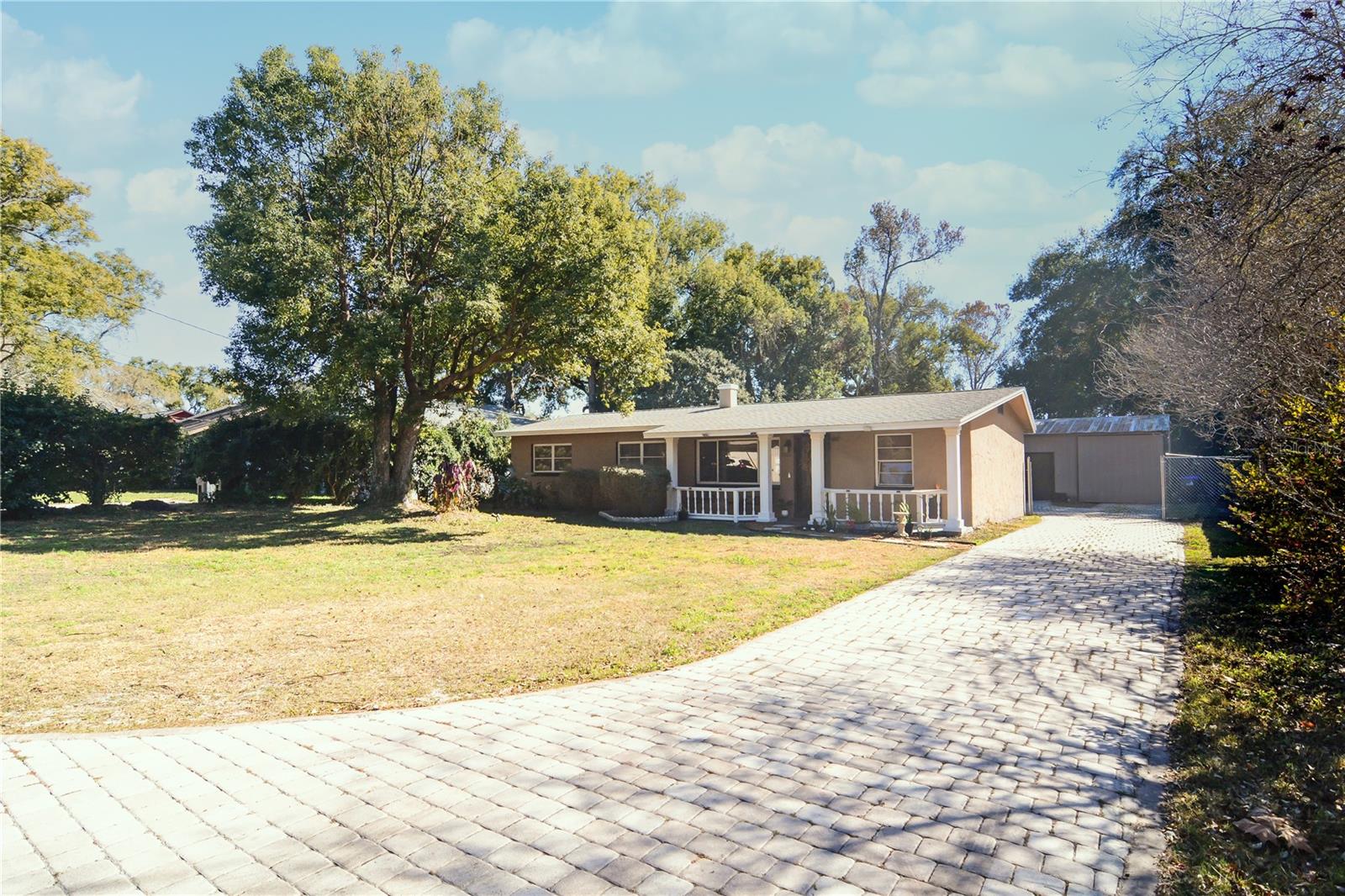 Image 4 of 35 For 2606 Crystal Lake Avenue